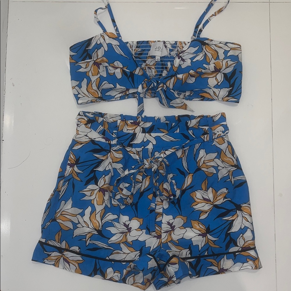 Blue & yellow floral two piece set. Smocked tie front top & paper bag shorts